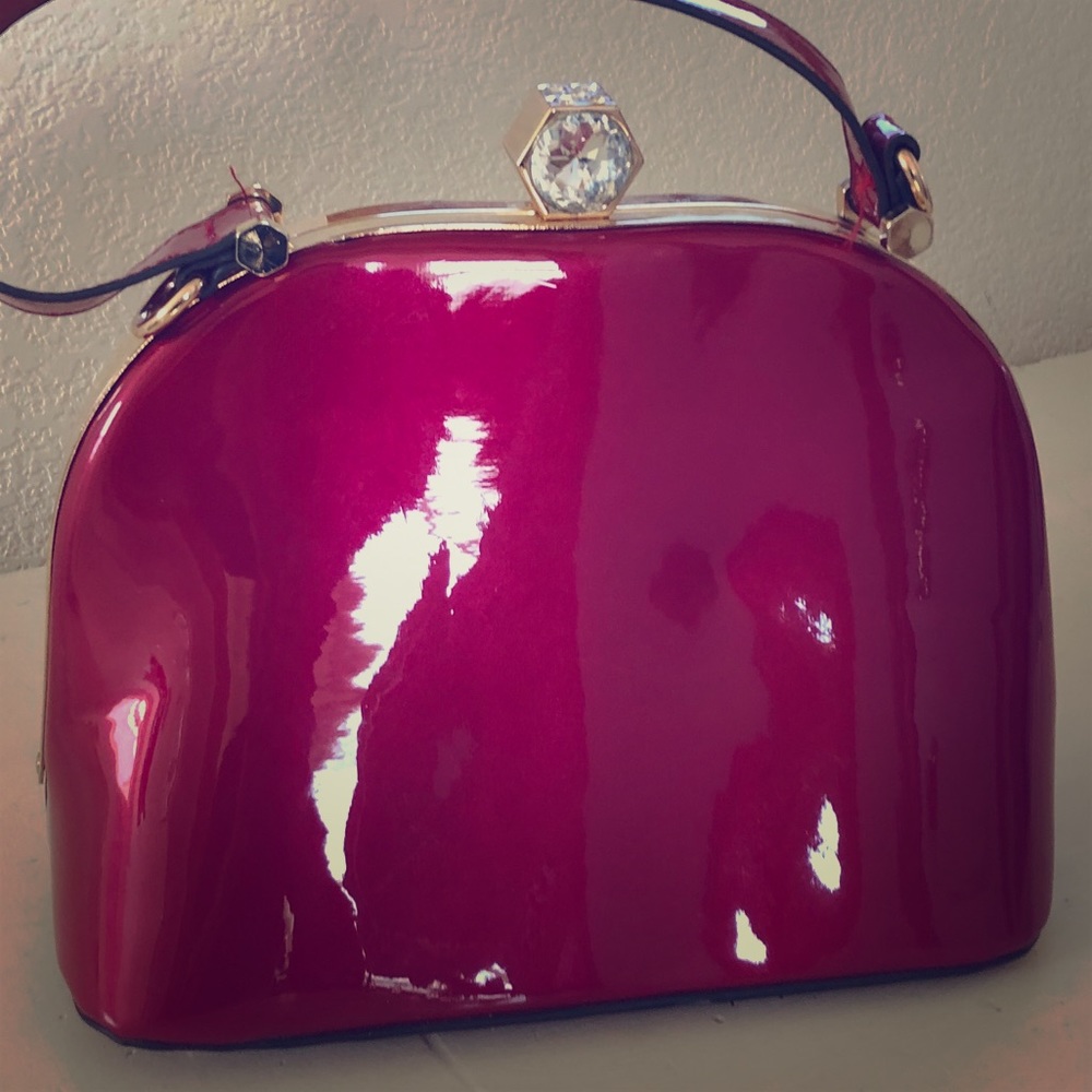 Beautiful red handbag!